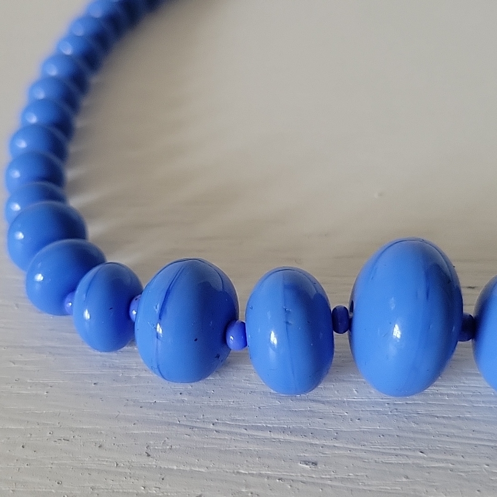 Necklace - Picture 2 of 2